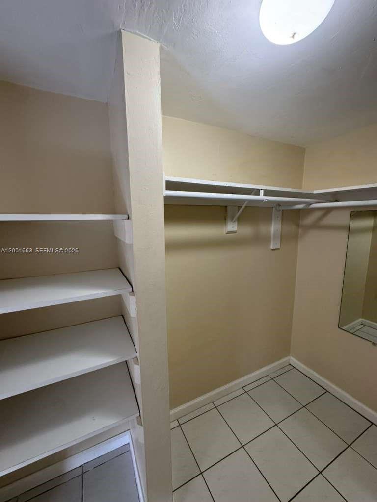 KENDALL ACRES CONDO - Residential Lease