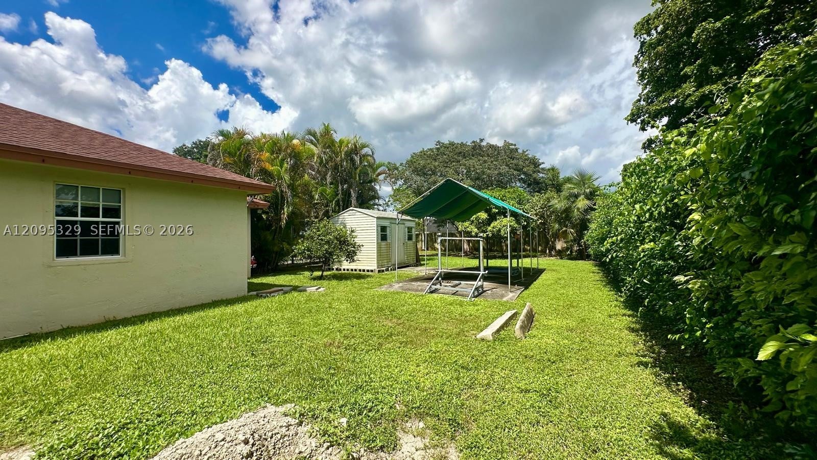 1771 NW 17th St, Homestead, FL, 33030/$850,000 3 1771 NW 17th St