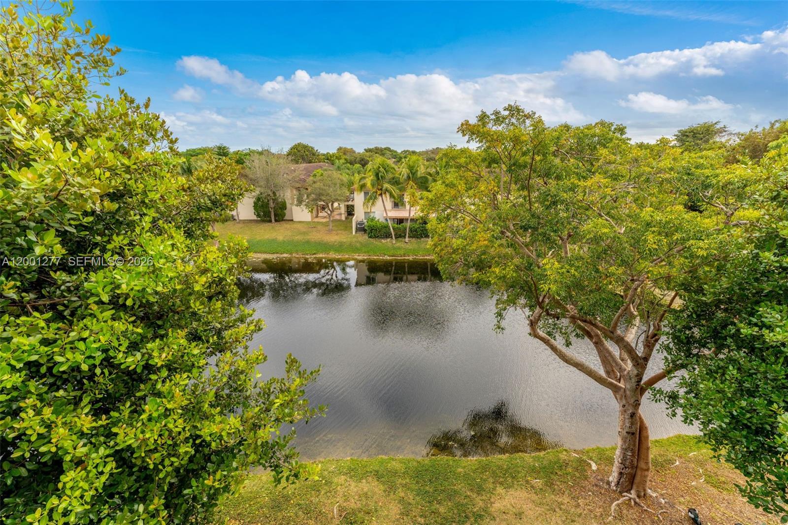 SEC 45 ATRIUMS AT SNAPPER - Residential Lease