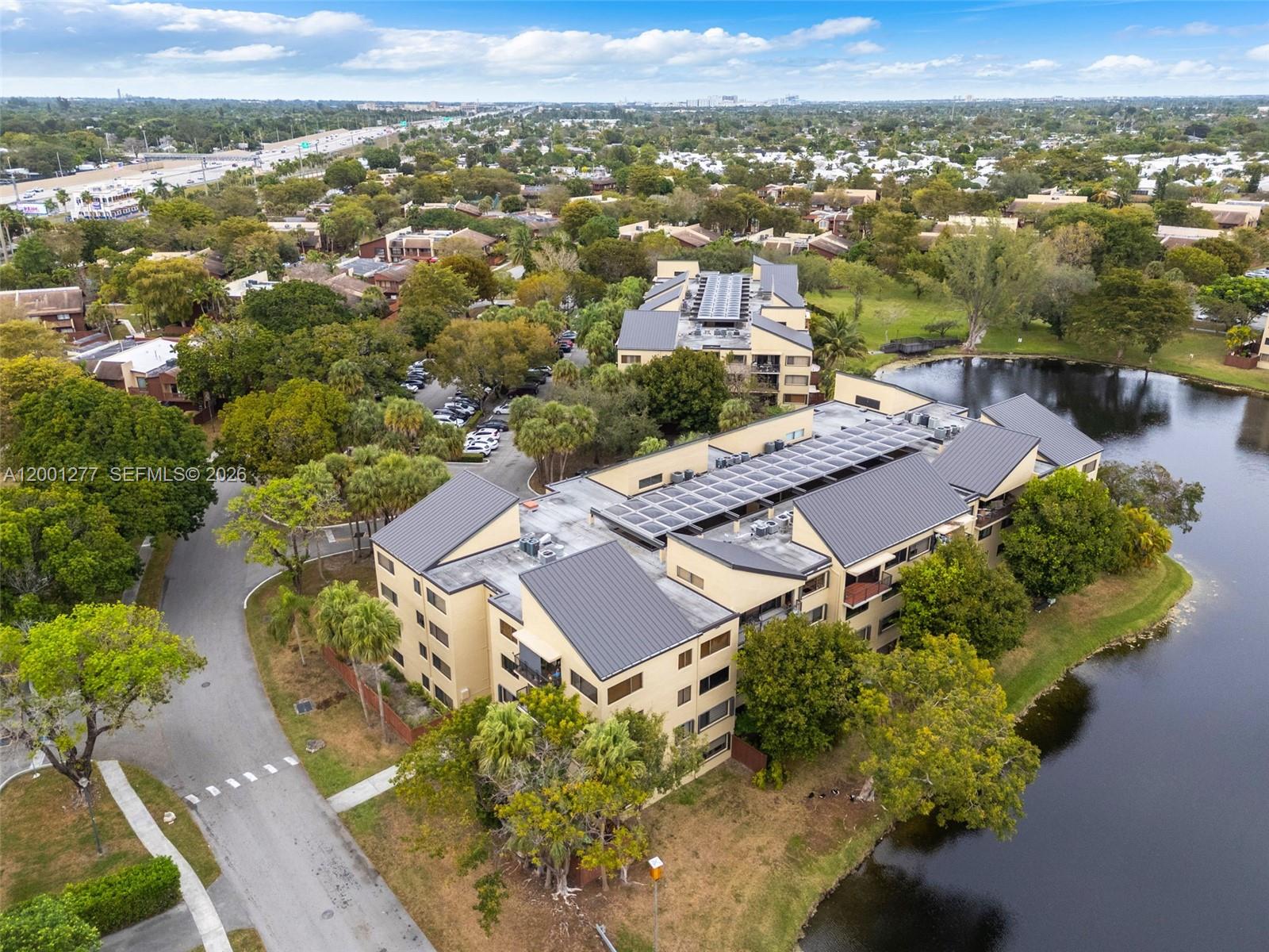 SEC 45 ATRIUMS AT SNAPPER - Residential Lease