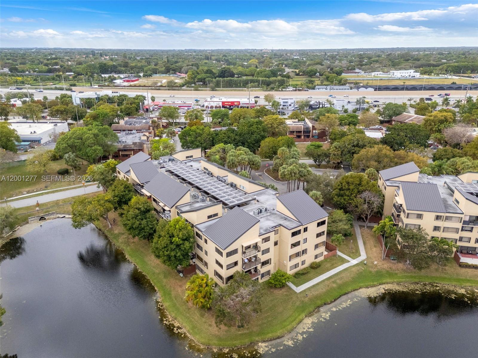 SEC 45 ATRIUMS AT SNAPPER - Residential Lease