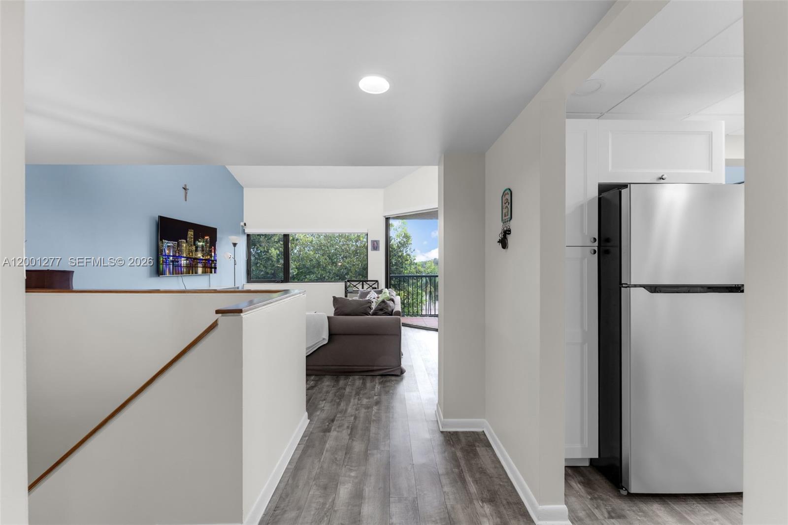 SEC 45 ATRIUMS AT SNAPPER - Residential Lease