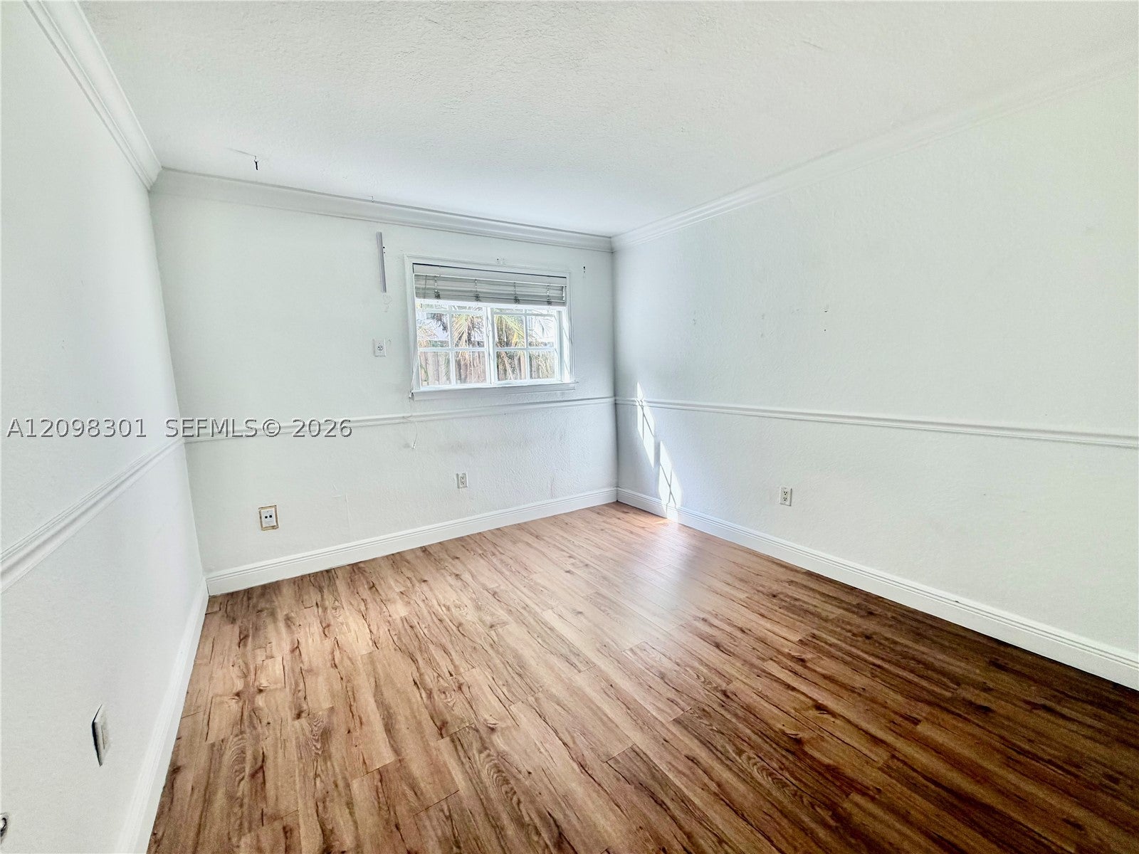 3245 Virginia St 12