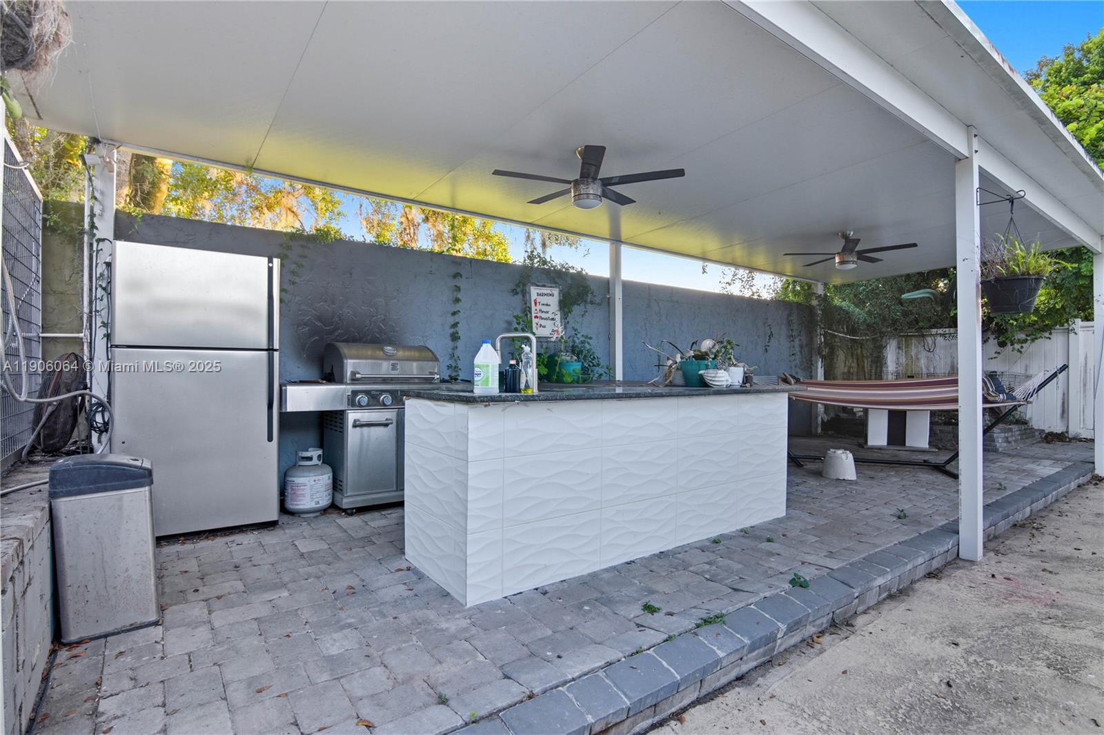 LAKE MARY MANOR - Residential