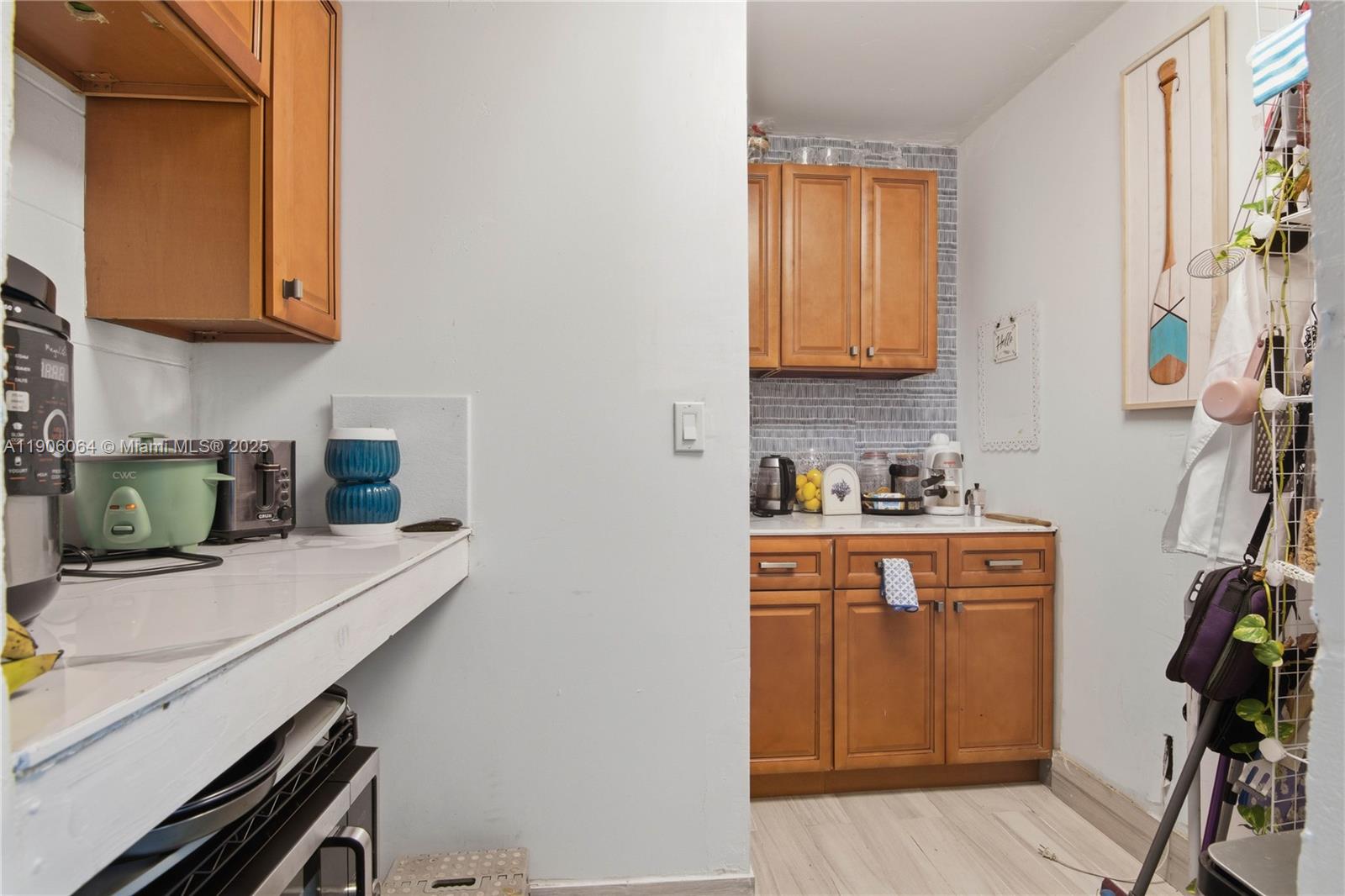 LAKE MARY MANOR - Residential