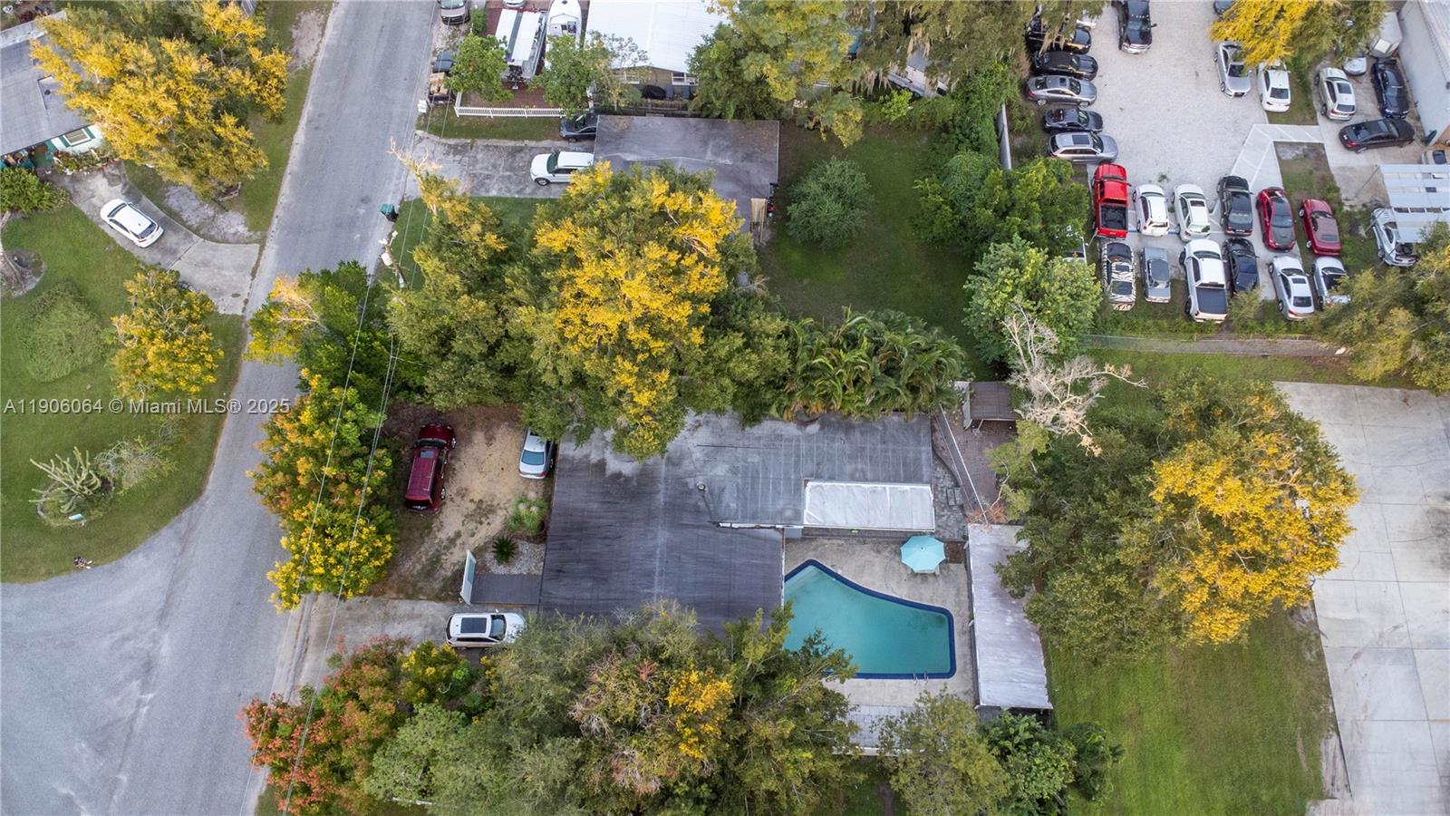 LAKE MARY MANOR - Residential