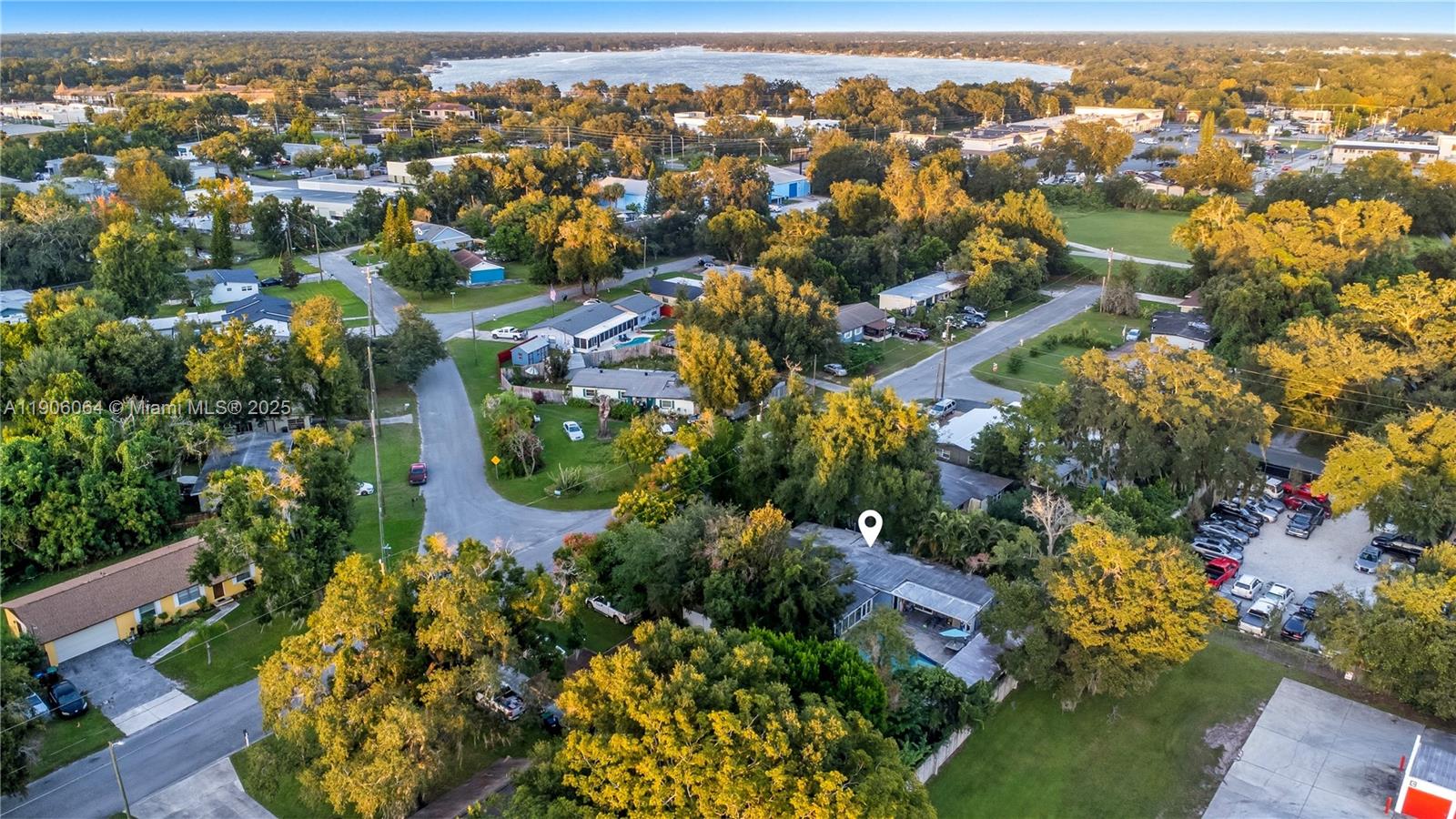 LAKE MARY MANOR - Residential