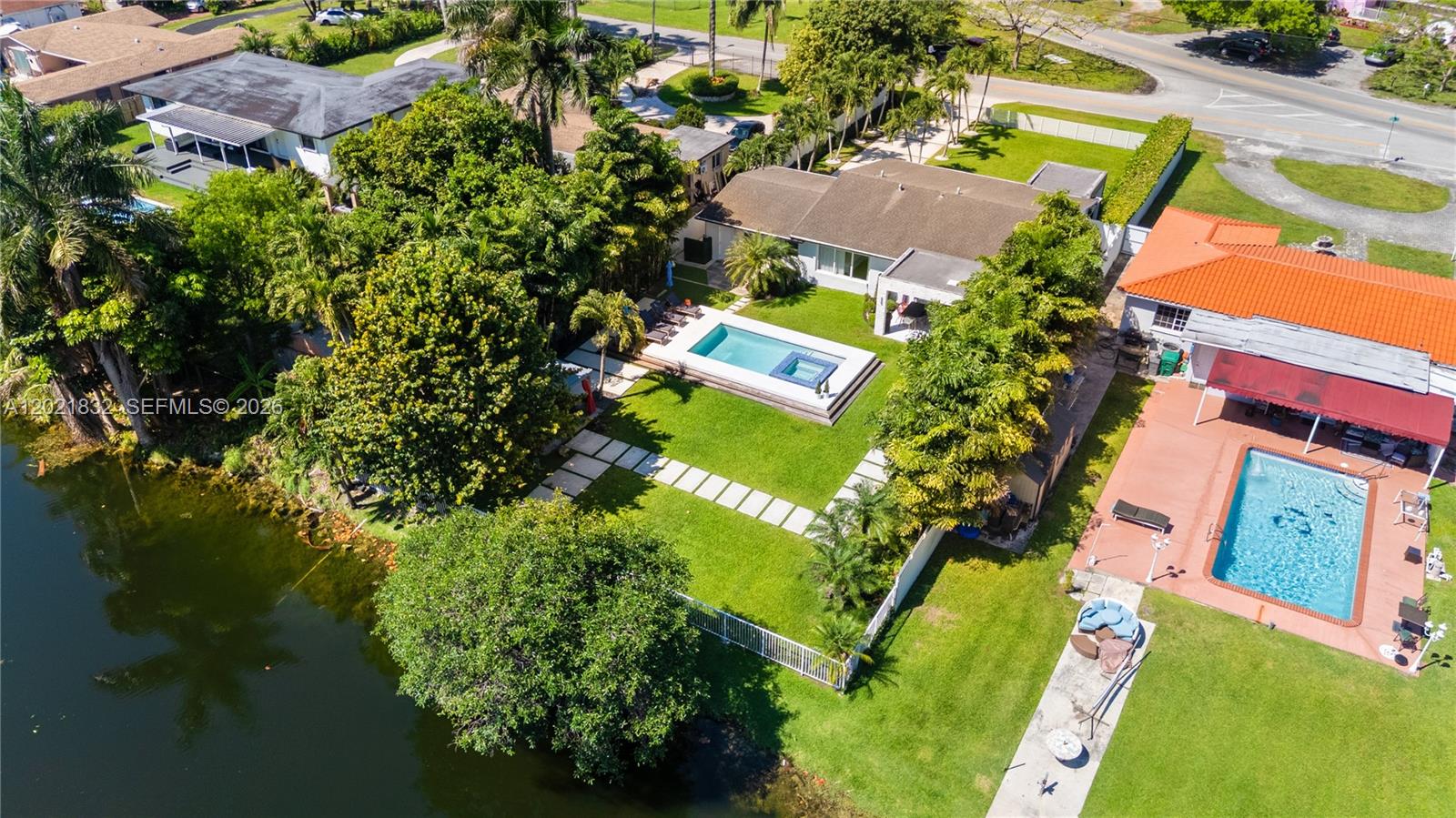 BISCAYNE GARDENS SEC E PA - Residential