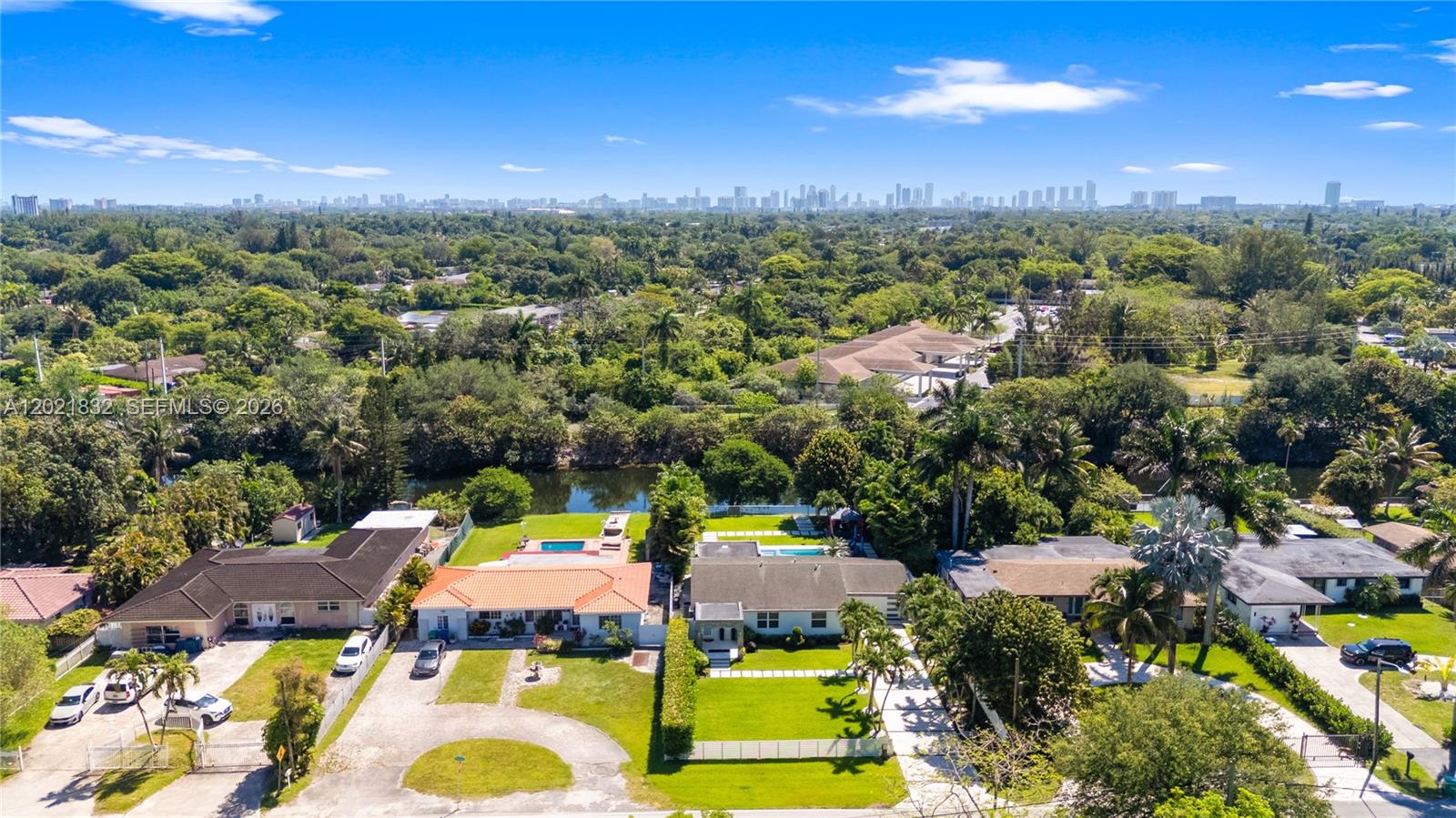 BISCAYNE GARDENS SEC E PA - Residential
