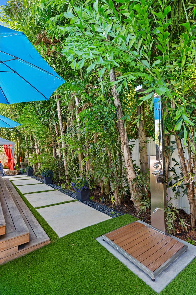 BISCAYNE GARDENS SEC E PA - Residential