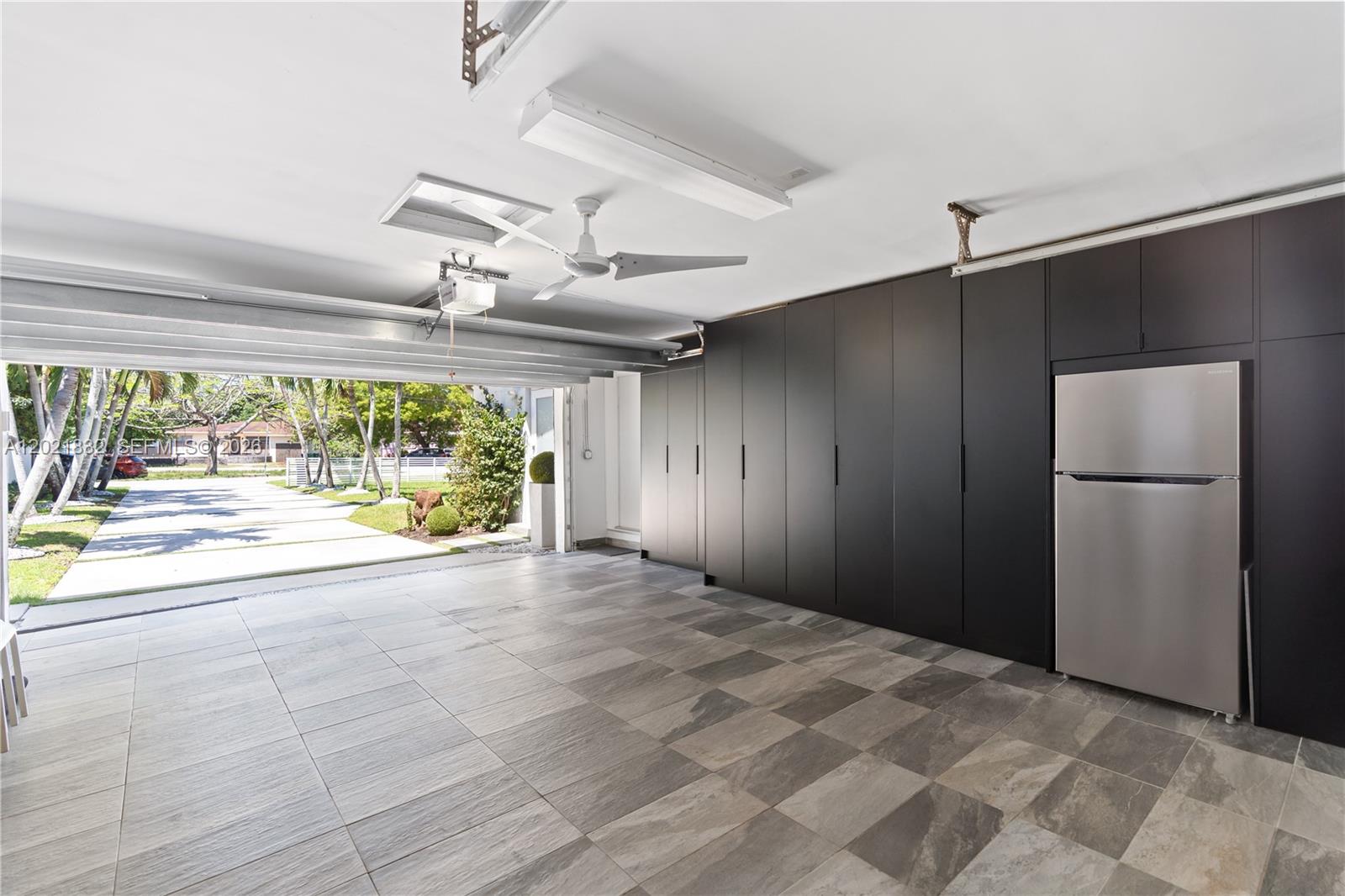 BISCAYNE GARDENS SEC E PA - Residential