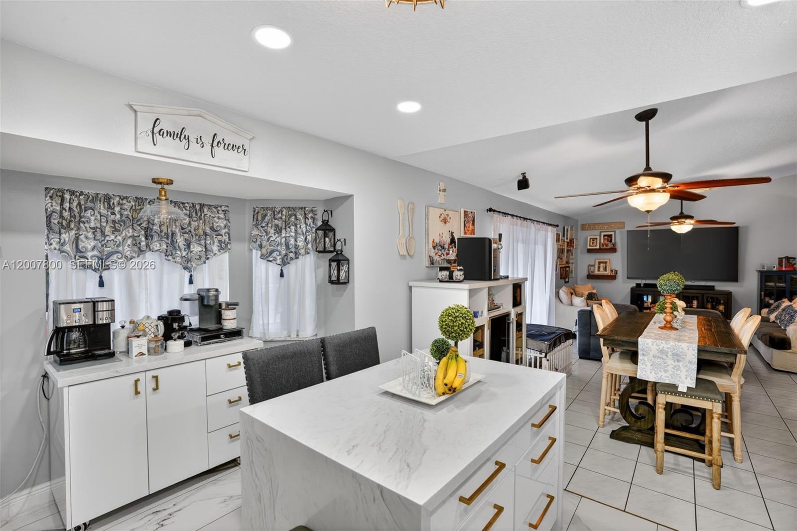 MAJESTIC ESTATES - Residential