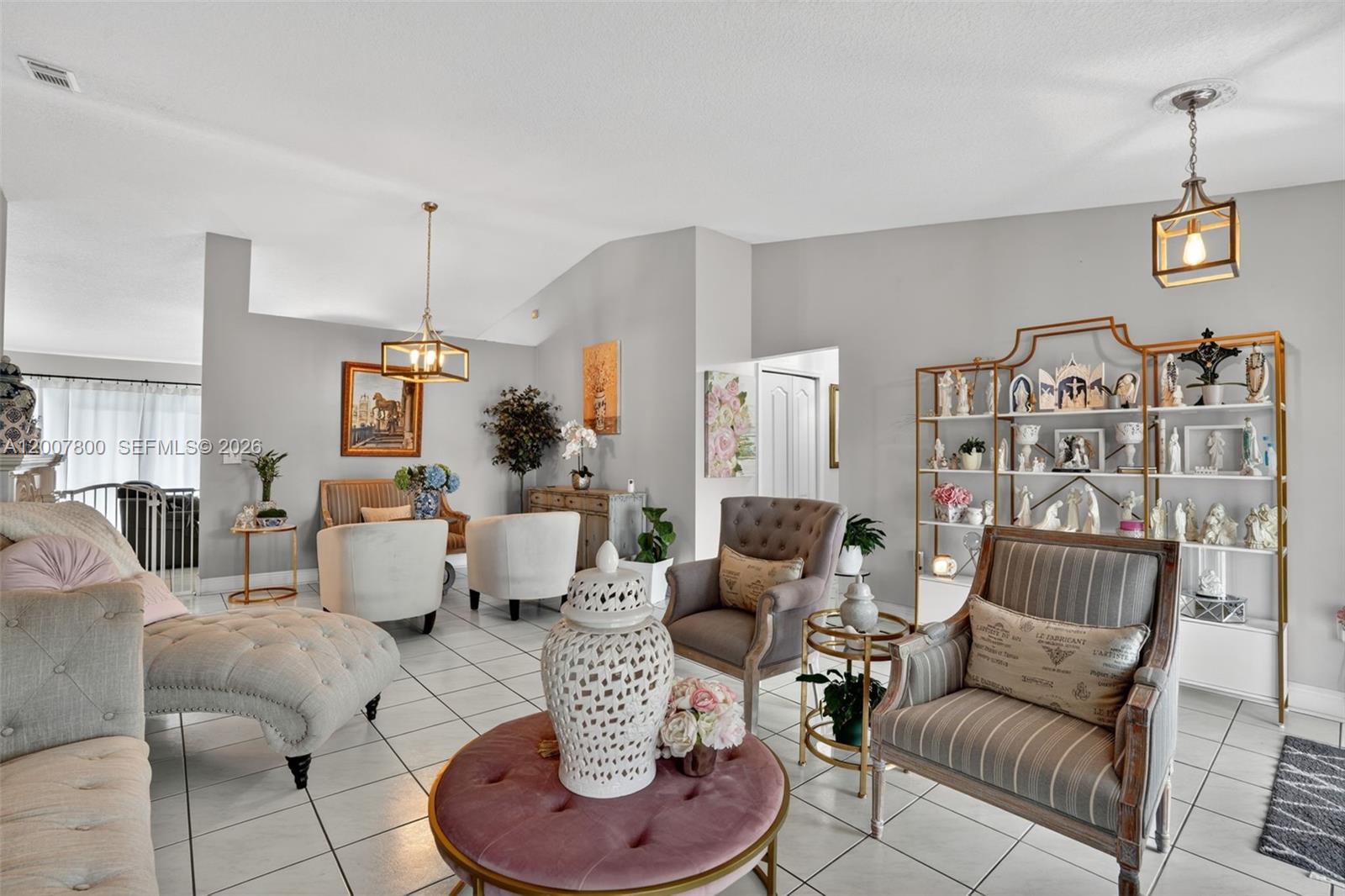 MAJESTIC ESTATES - Residential