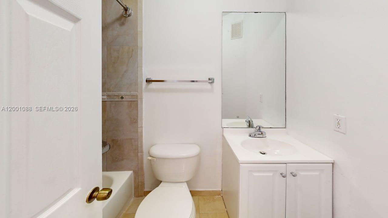 TOWNGATE CONDO EIGHT - Residential Lease