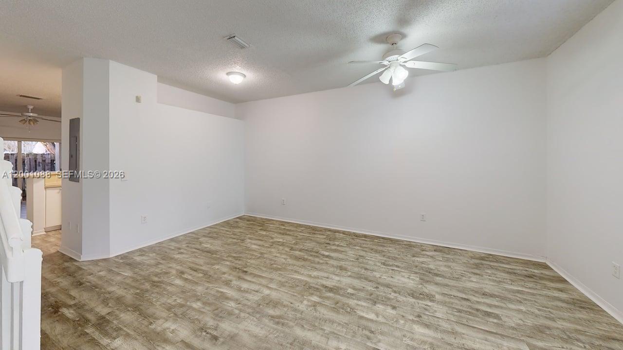 2237 SE 23rd Ave 2237