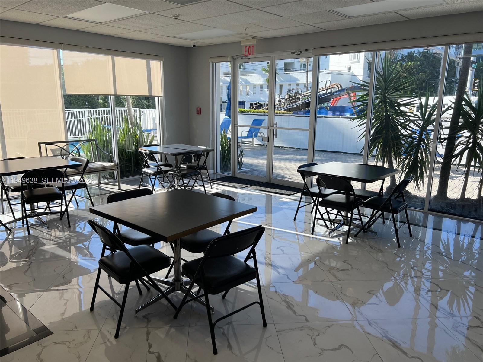 WEST BAY PLAZA CONDO - Residential