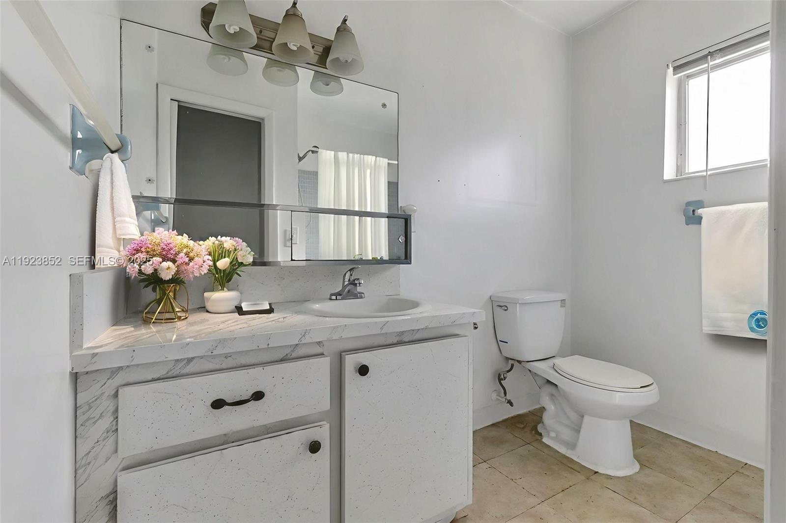 CRESTHAVEN VILLAS 14 COND - Residential