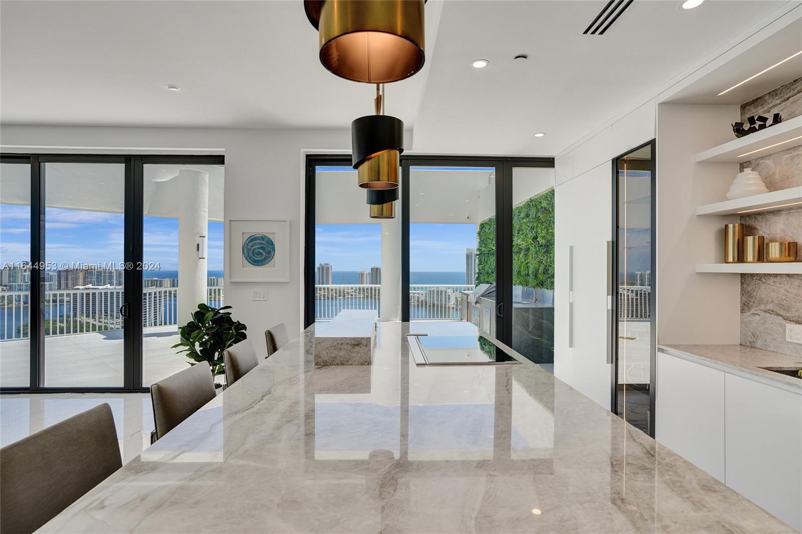 3000 ISL BLVD WILLIAMS IS - Residential