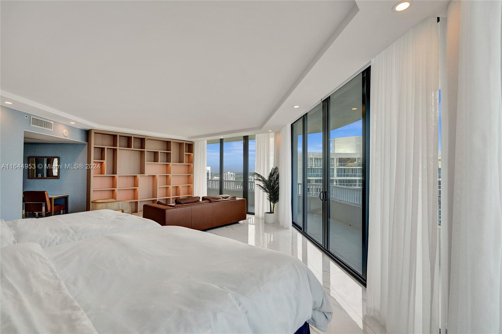 3000 ISL BLVD WILLIAMS IS - Residential
