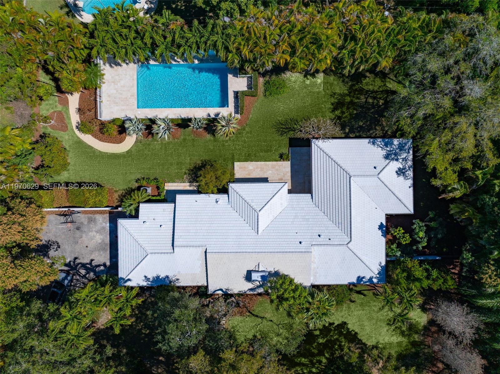 CORAL GABLES RIVIERA SEC - Residential