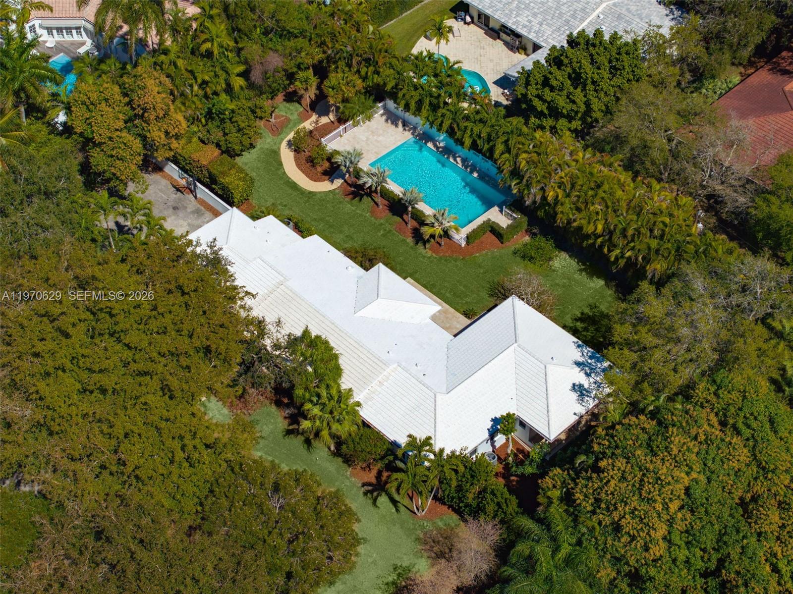 CORAL GABLES RIVIERA SEC - Residential