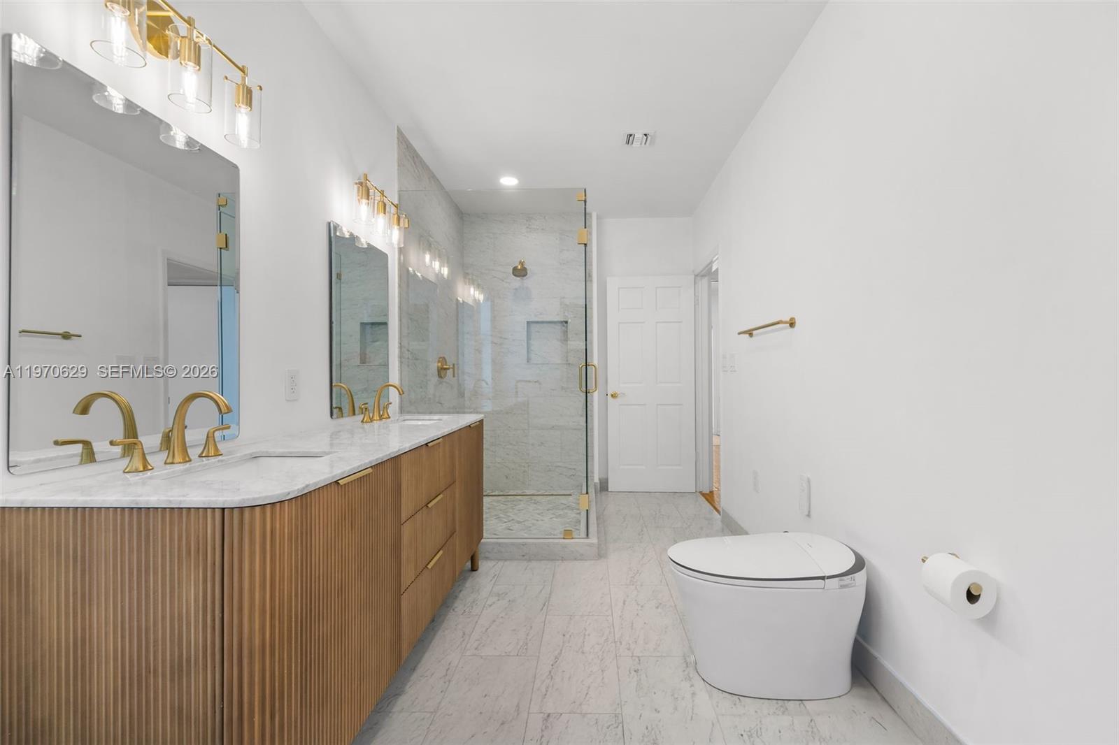 CORAL GABLES RIVIERA SEC - Residential