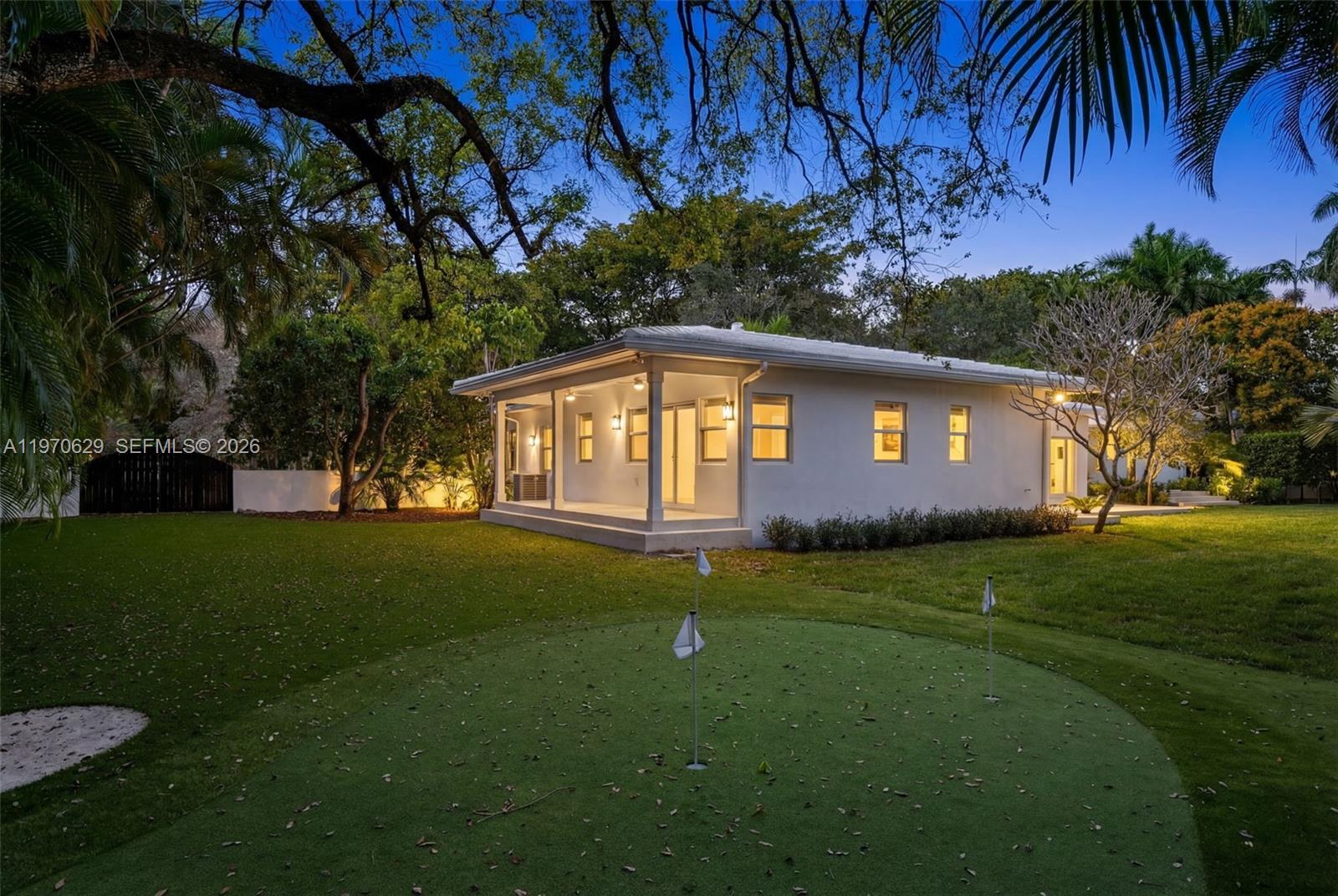 CORAL GABLES RIVIERA SEC - Residential