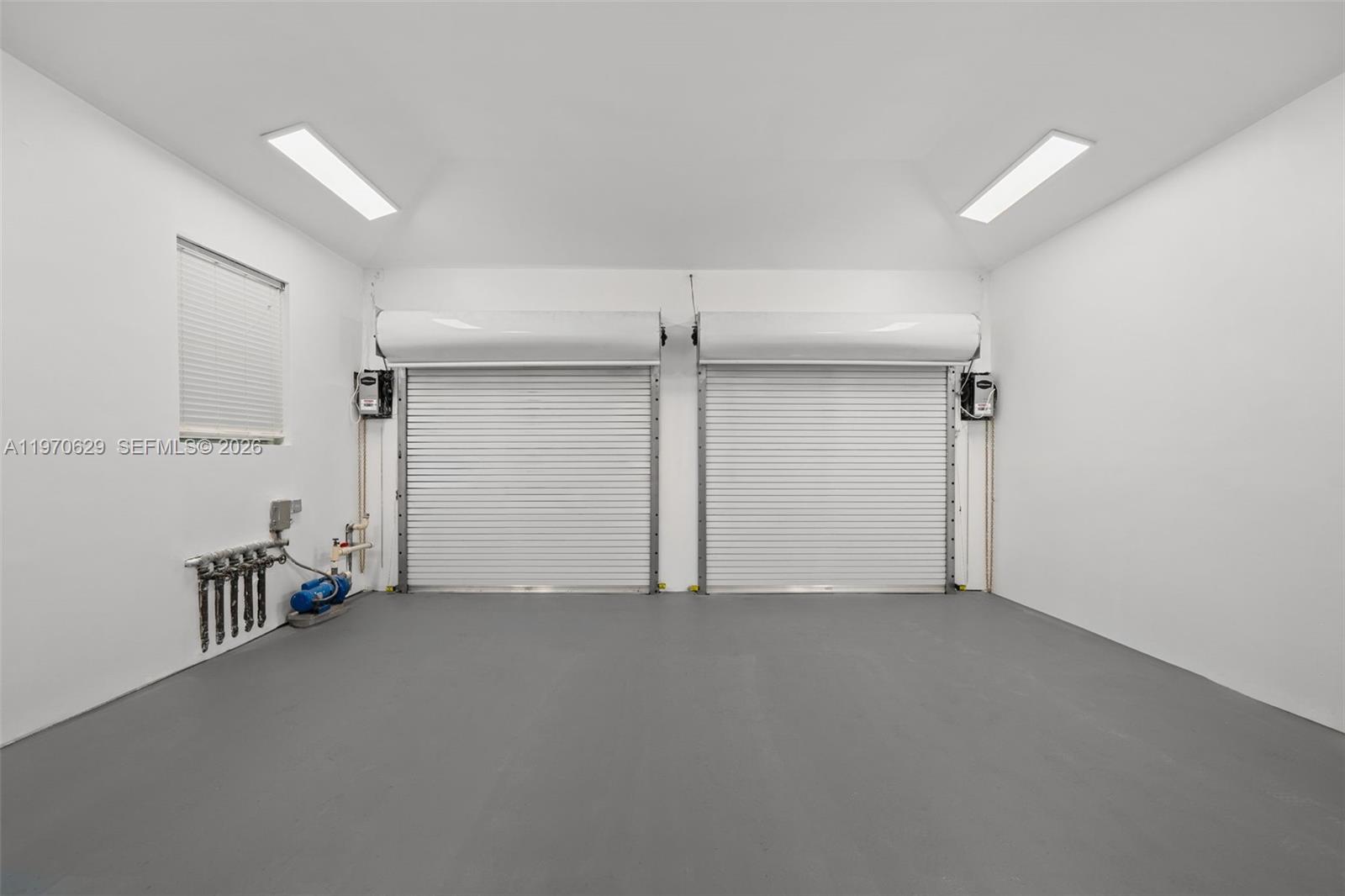 CORAL GABLES RIVIERA SEC - Residential