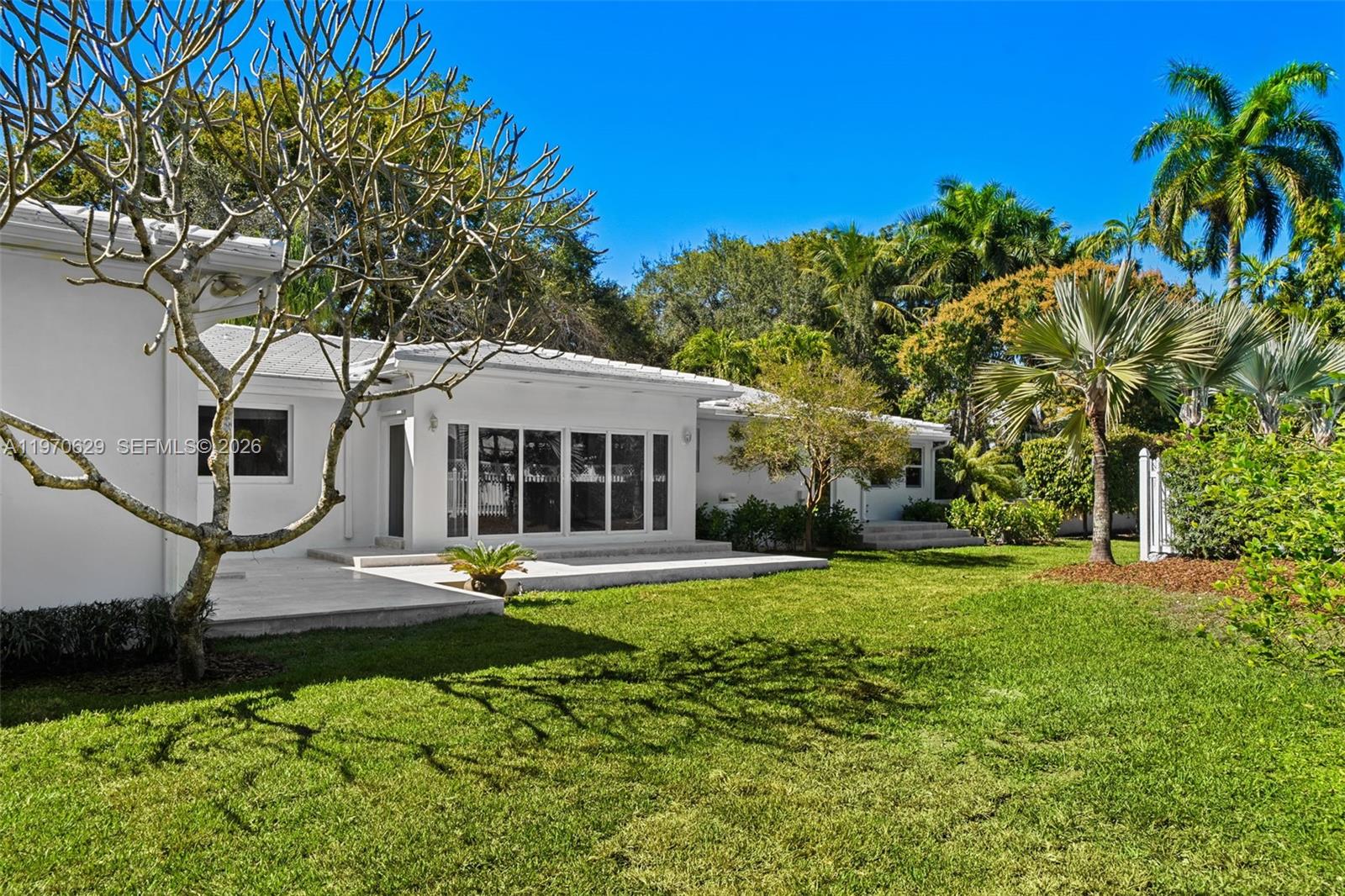 CORAL GABLES RIVIERA SEC - Residential