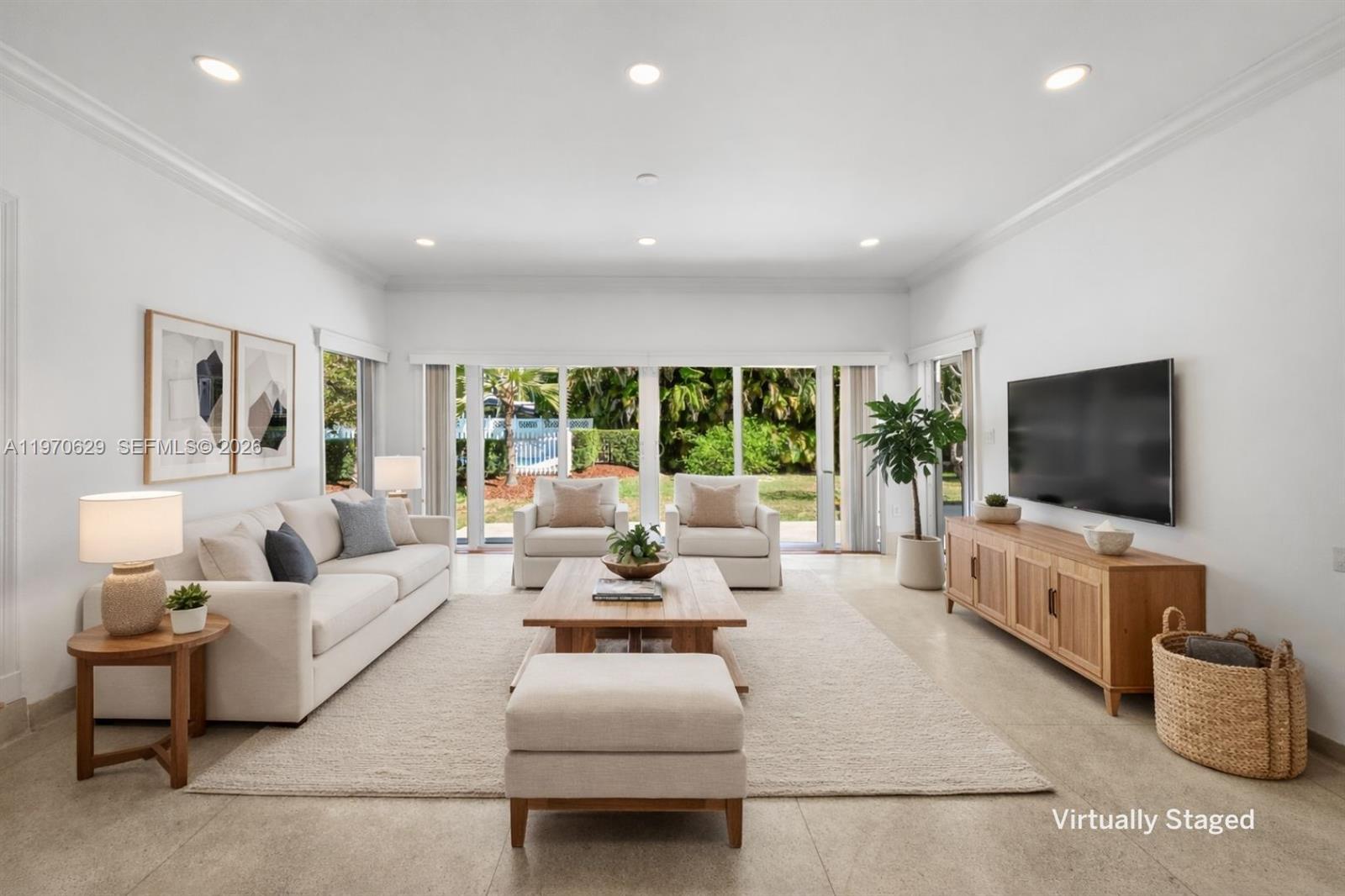 CORAL GABLES RIVIERA SEC - Residential