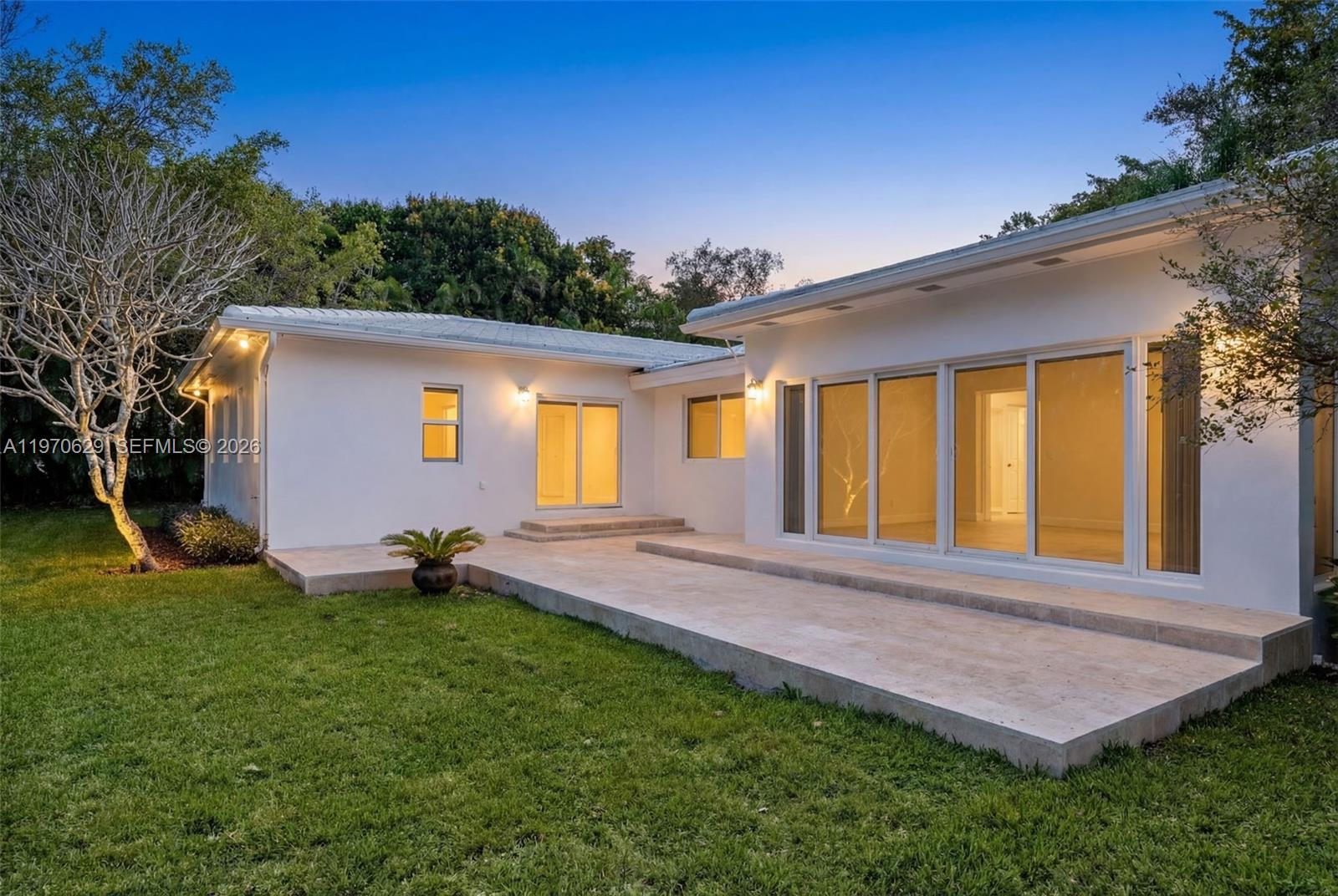 CORAL GABLES RIVIERA SEC - Residential