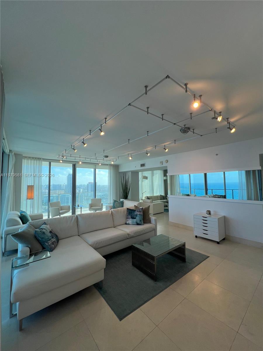 OCEAN PALMS CONDO - Residential