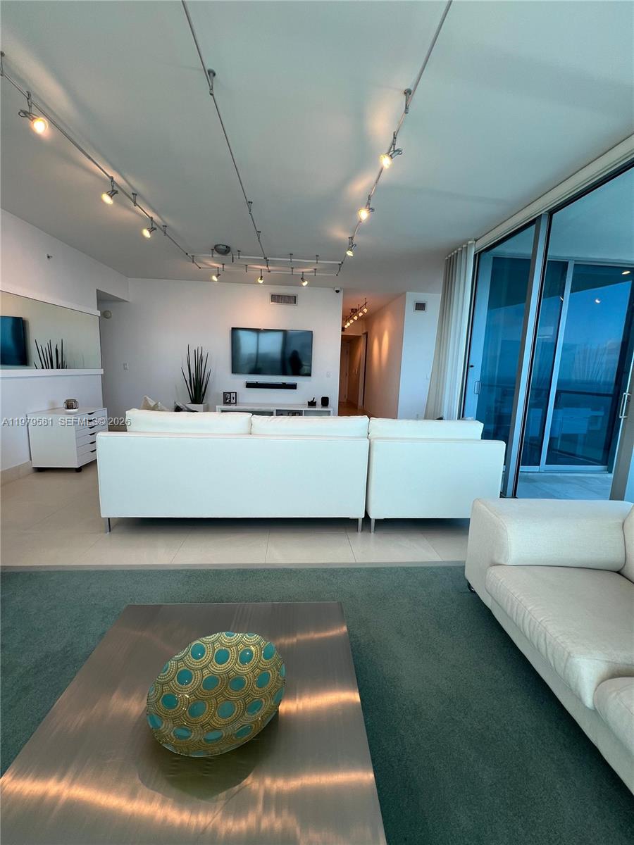 OCEAN PALMS CONDO - Residential