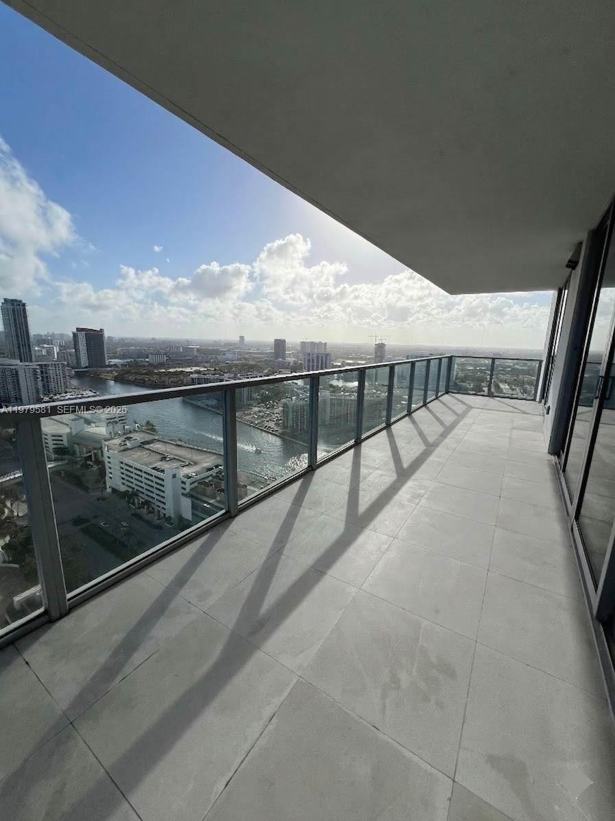 OCEAN PALMS CONDO - Residential