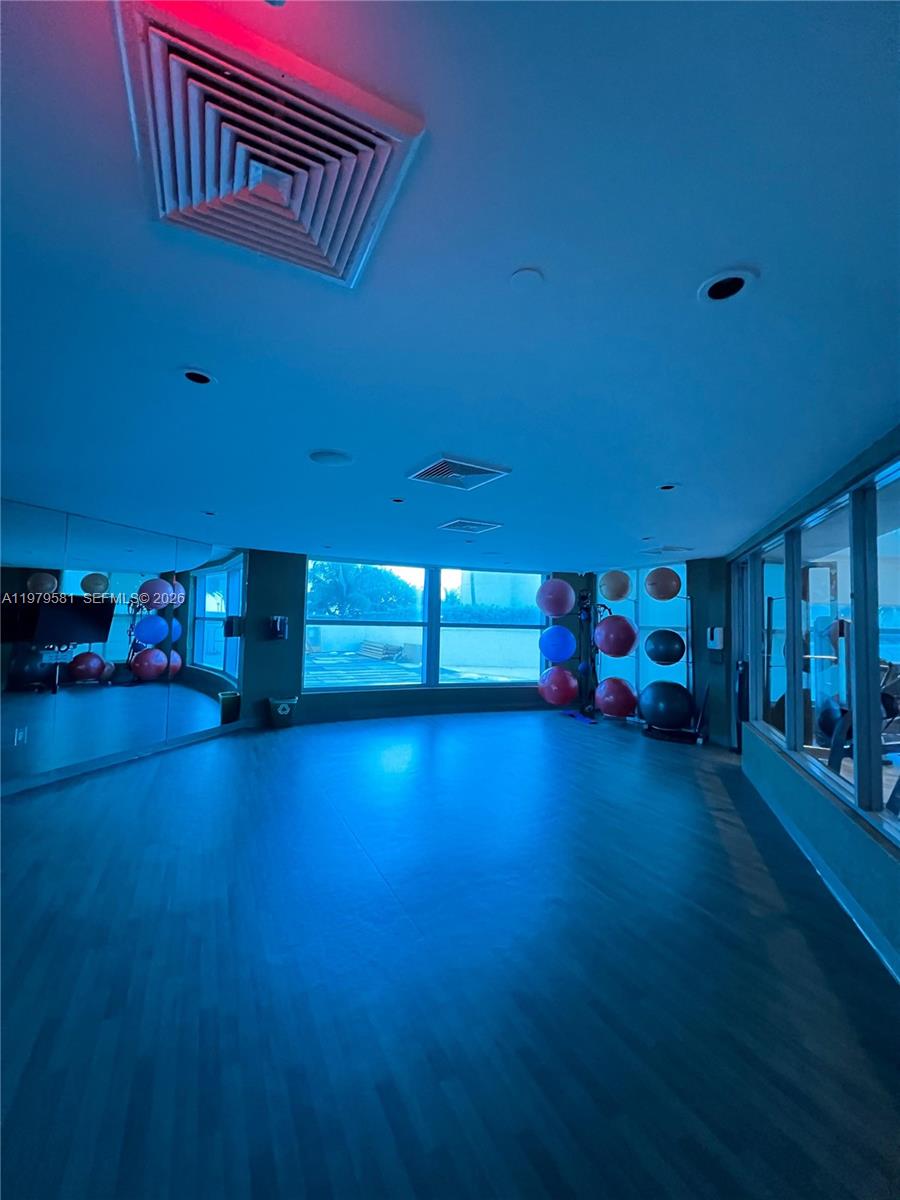 OCEAN PALMS CONDO - Residential