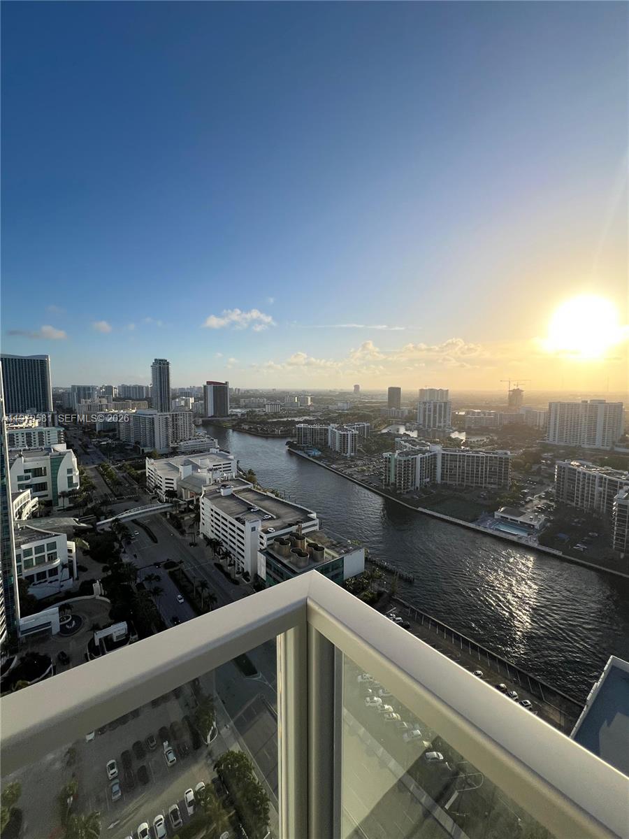 OCEAN PALMS CONDO - Residential