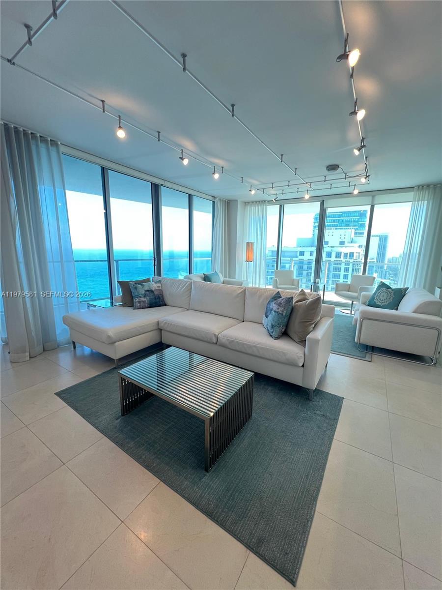 OCEAN PALMS CONDO - Residential