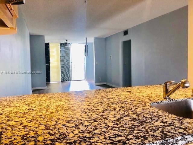 CASCADES OF LAUDERHILL 2 - Residential