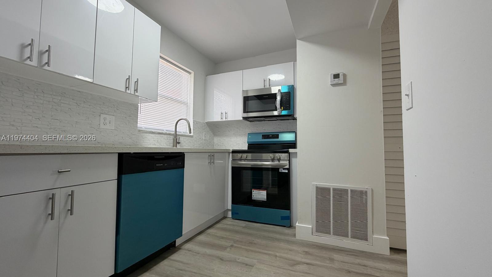 237 Lake Frances Dr 237