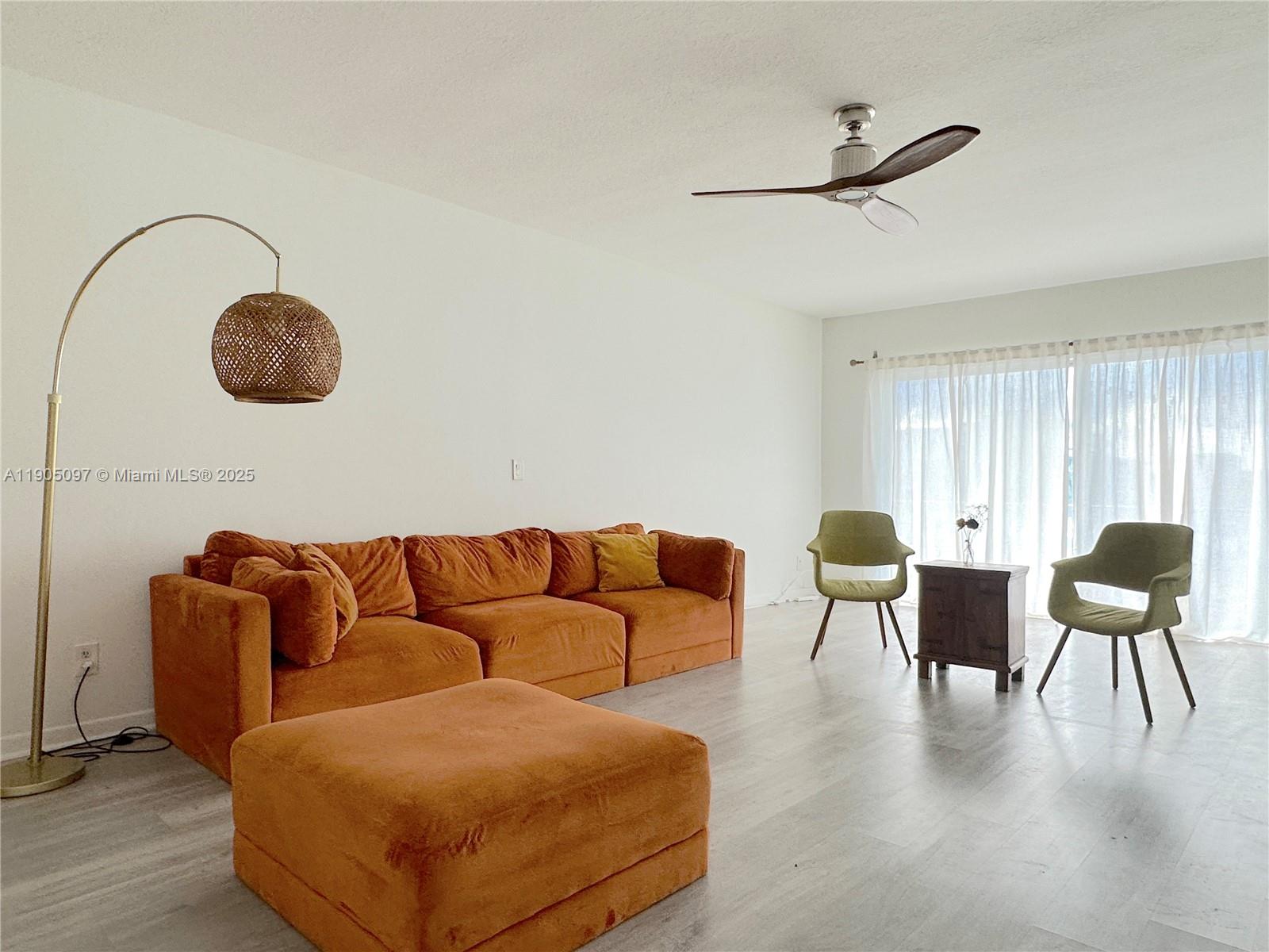 SUMMIT CONDO - Residential Lease