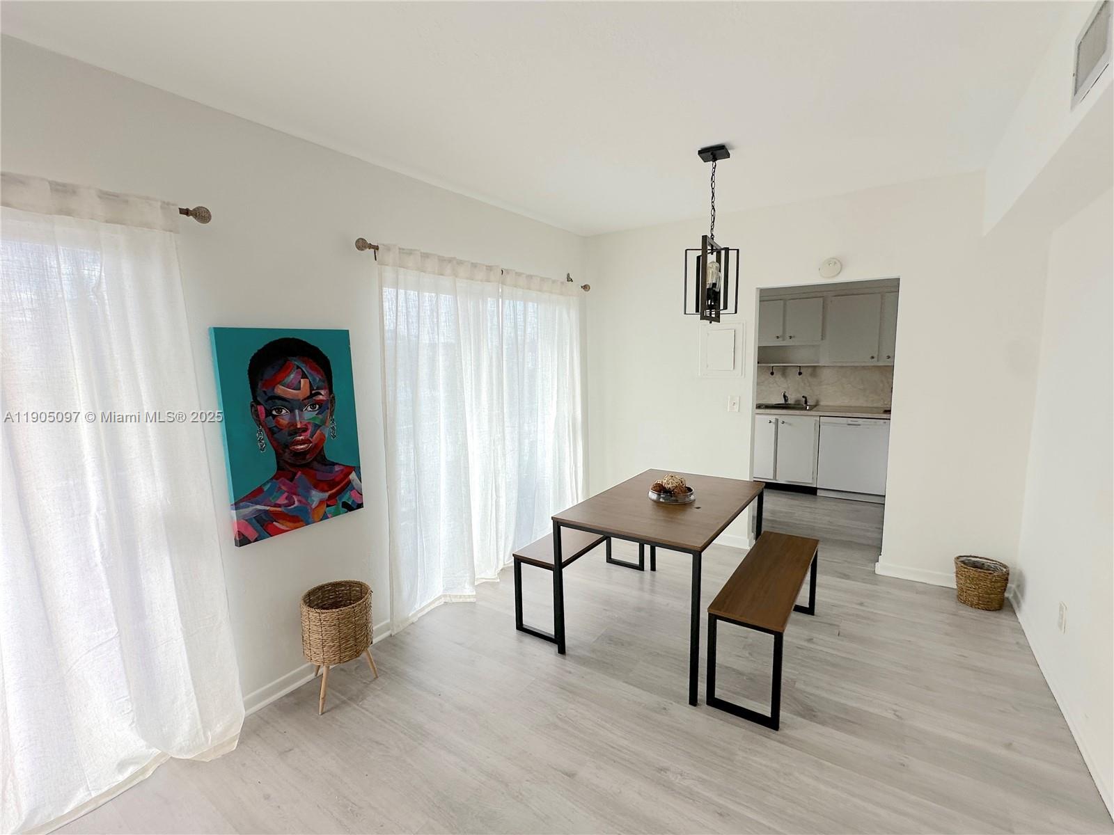 SUMMIT CONDO - Residential Lease