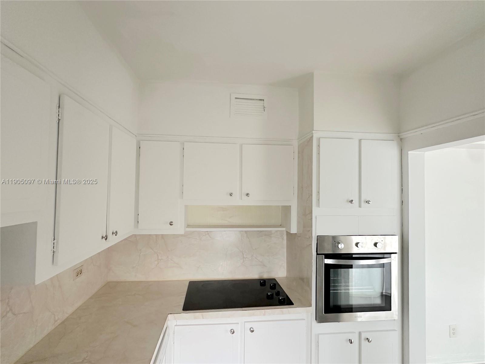 SUMMIT CONDO - Residential Lease