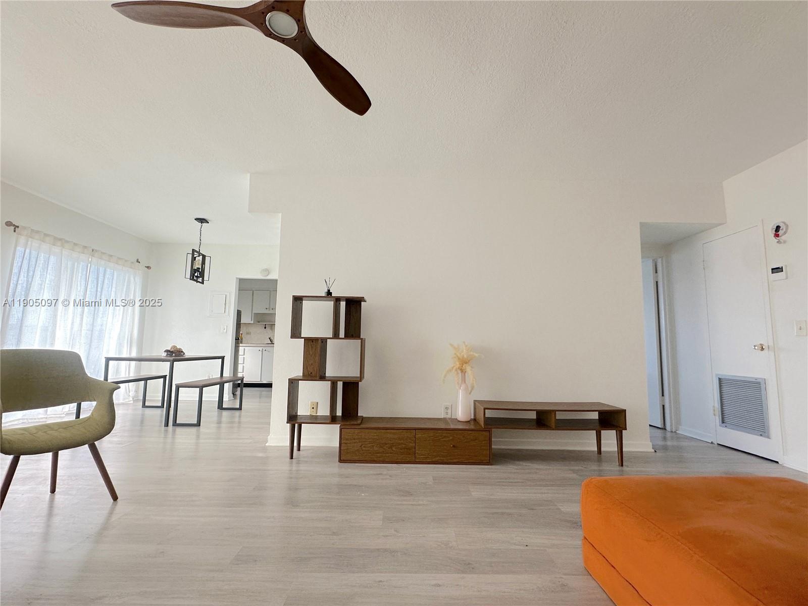 9700 E Bay Harbor Dr 408