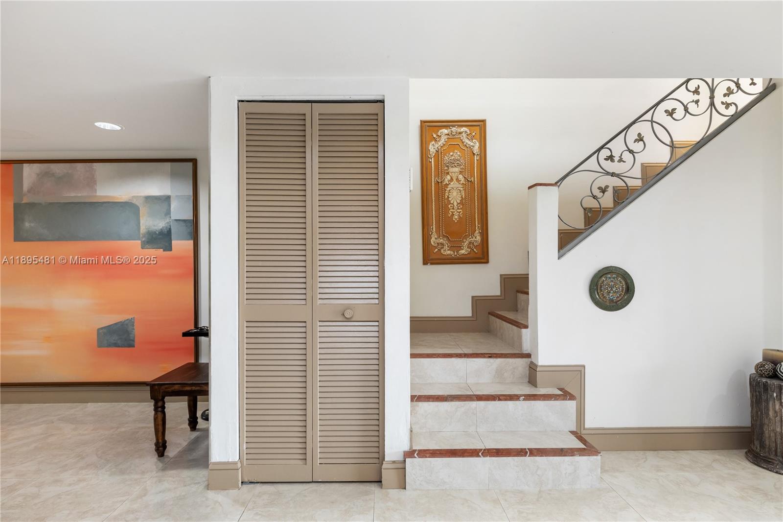 POINCIANA IS YT & RCQ CLU - Residential