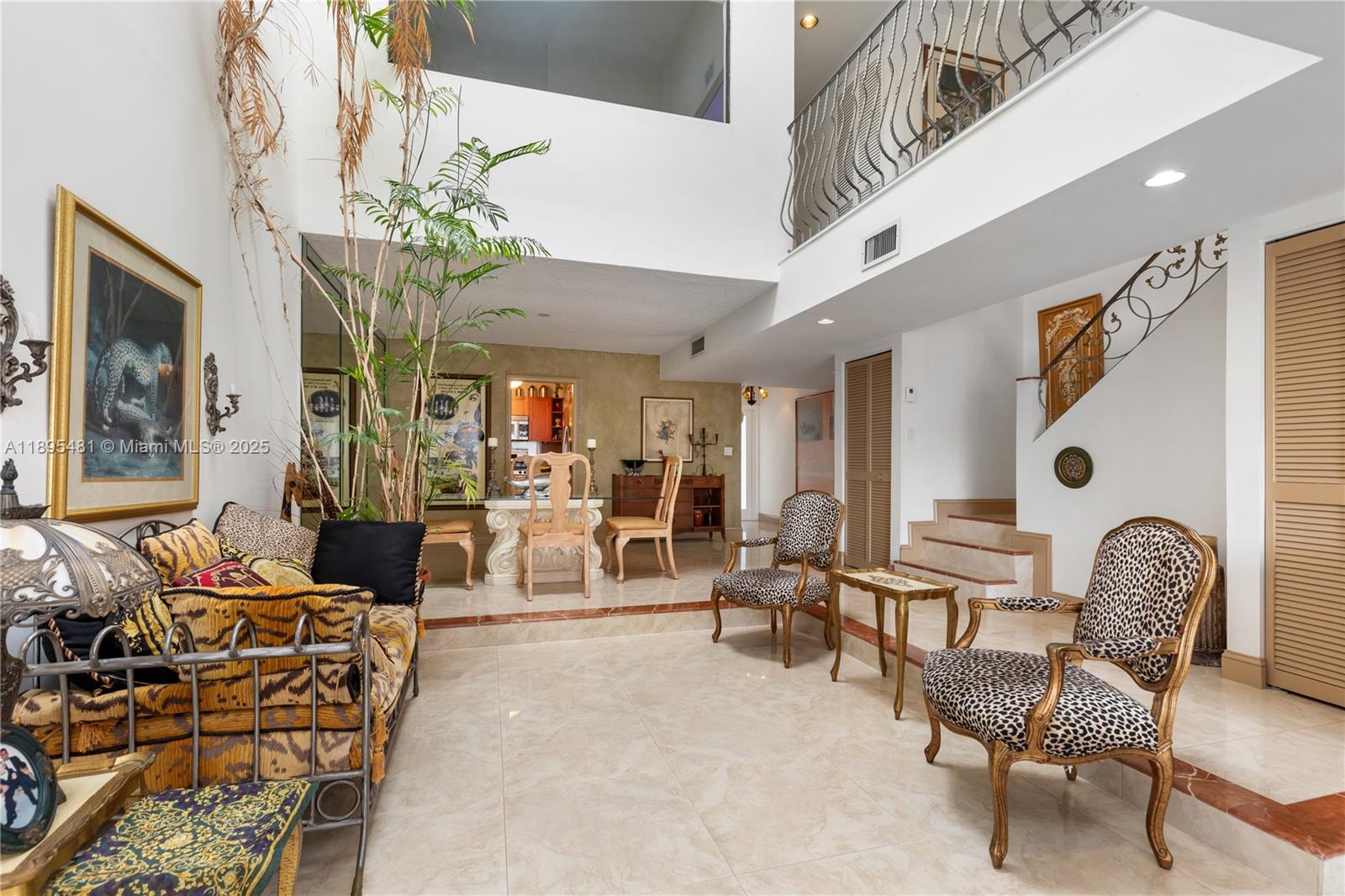 POINCIANA IS YT & RCQ CLU - Residential