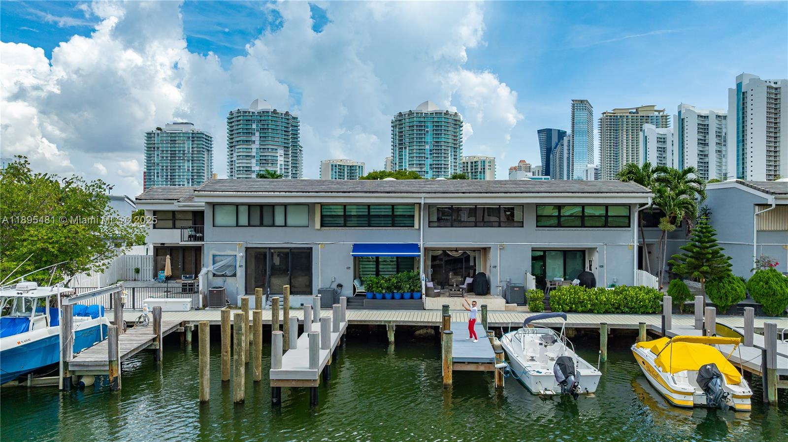 POINCIANA IS YT & RCQ CLU - Residential