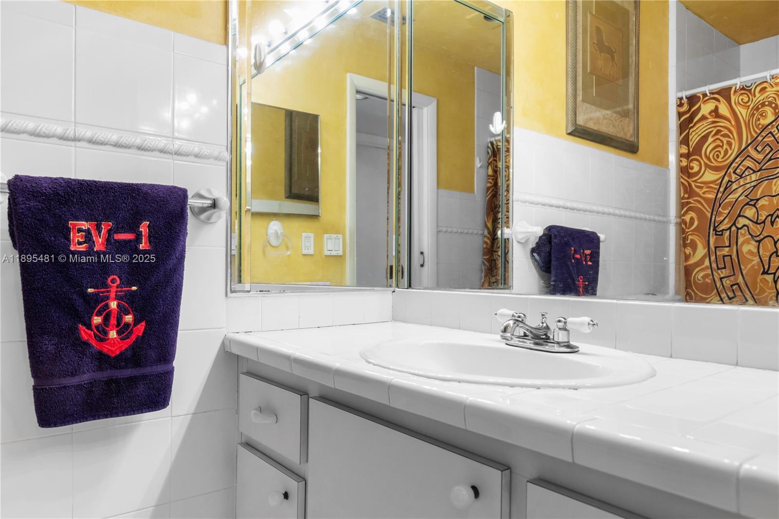 POINCIANA IS YT & RCQ CLU - Residential