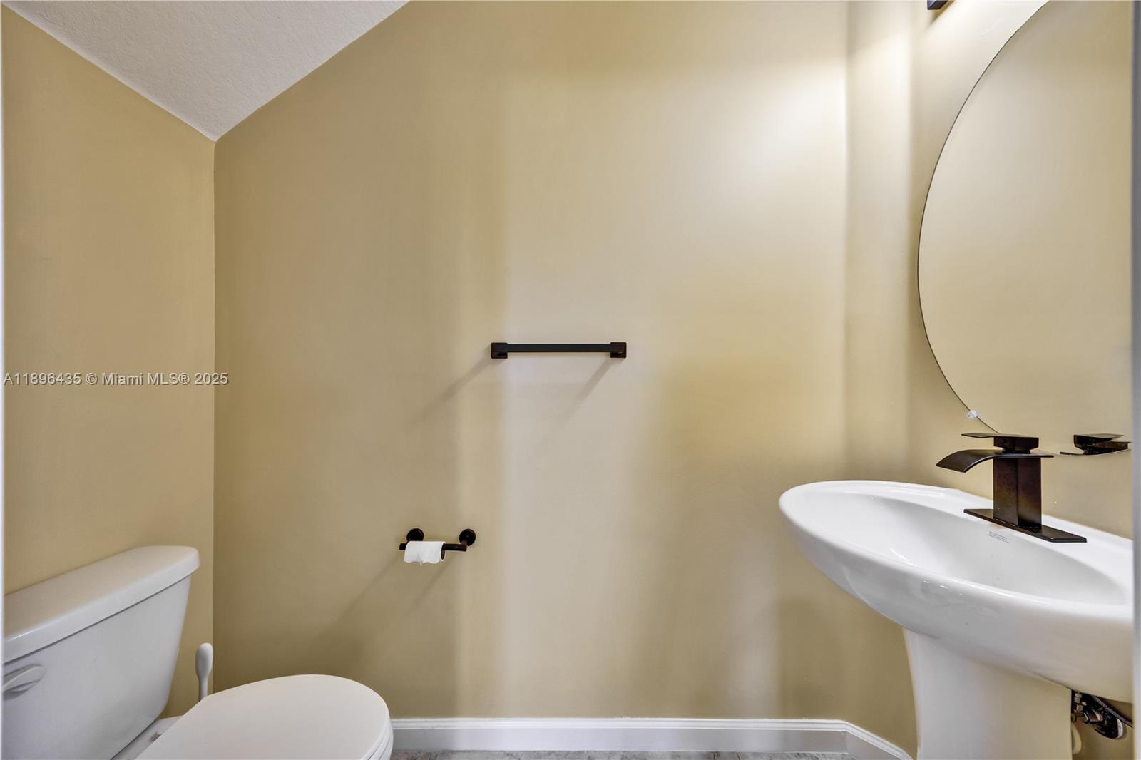 HYDER PLAT - Residential Lease