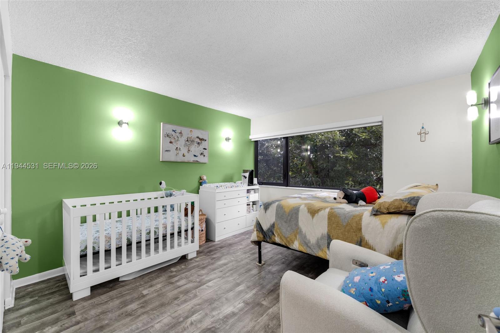 SEC 45 ATRIUMS AT SNAPPER - Residential