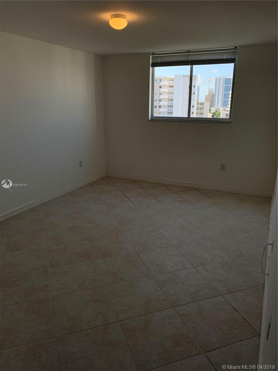 WEST BAY PLAZA CONDO - Residential Lease